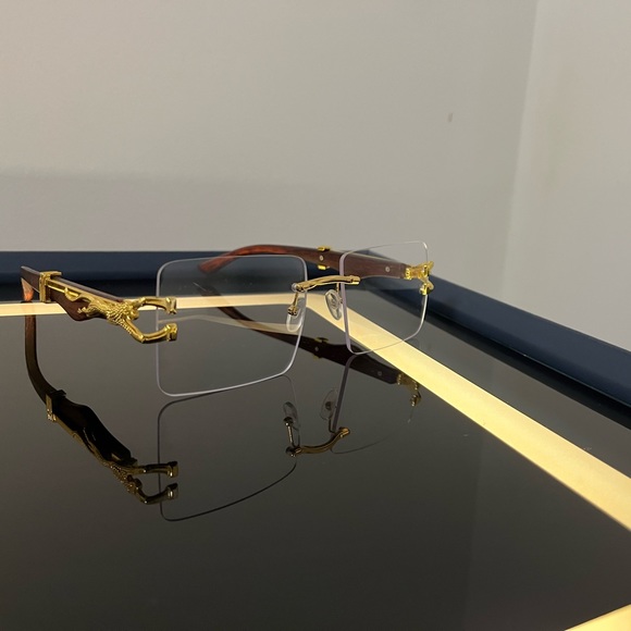 Sunglasses - Picture 3 of 3